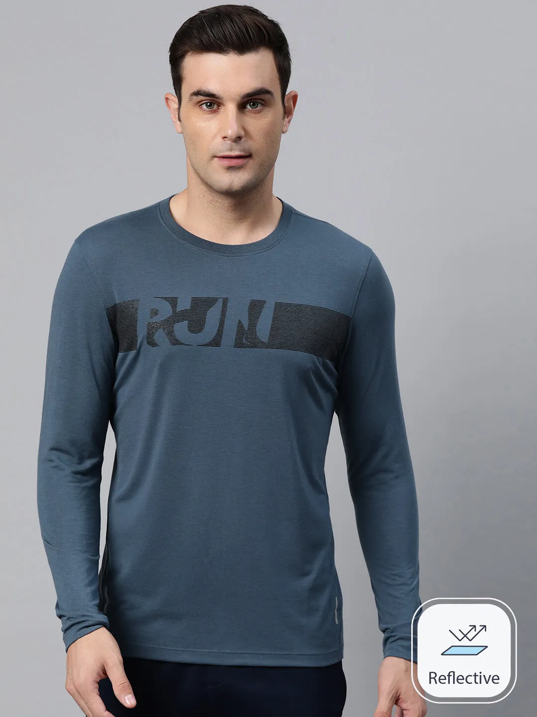 Alcis Men Typography Printed T-shirt