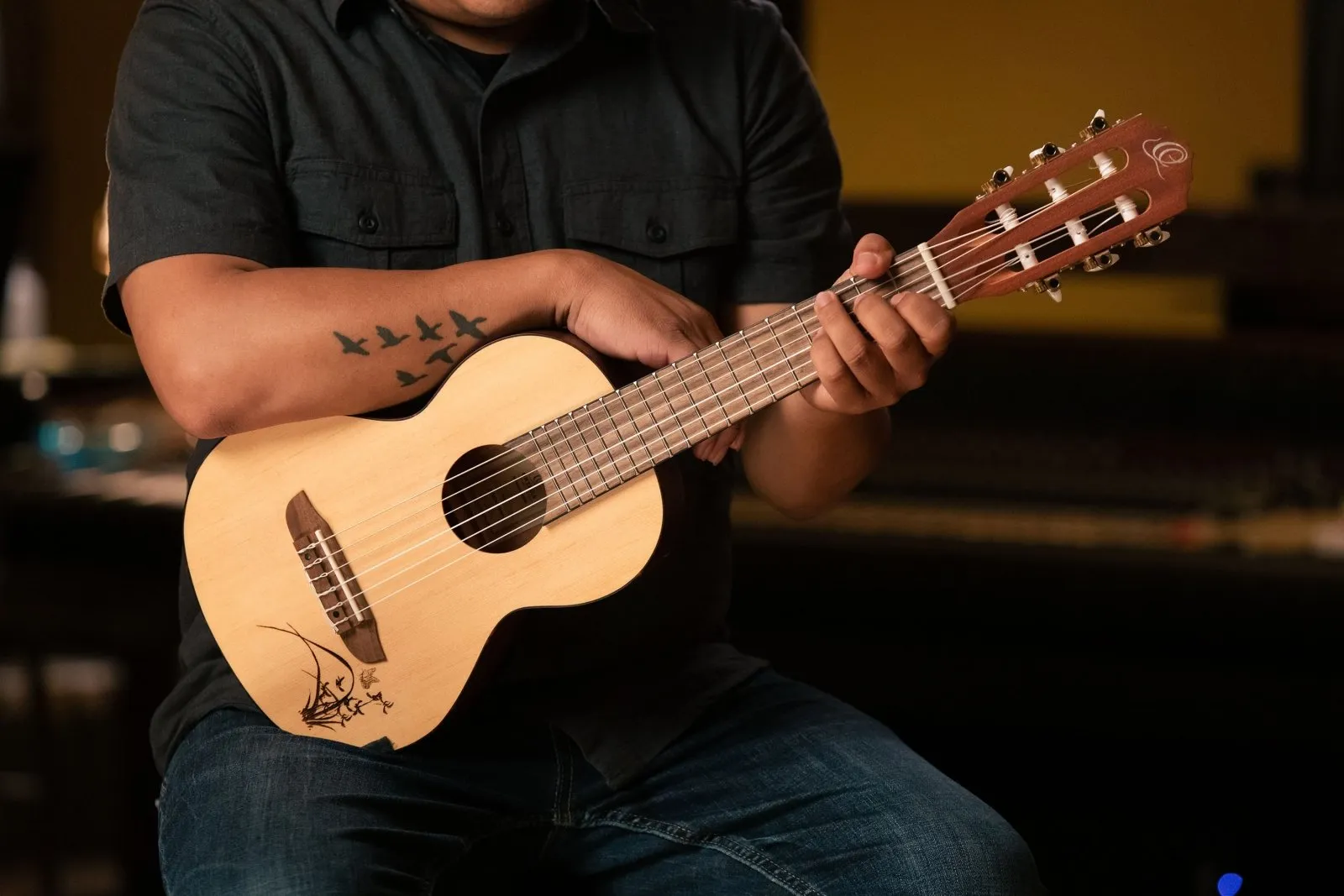 Bonfire Series Mini-Travel Guitar - Spruce / Sapele Natural Acoustic