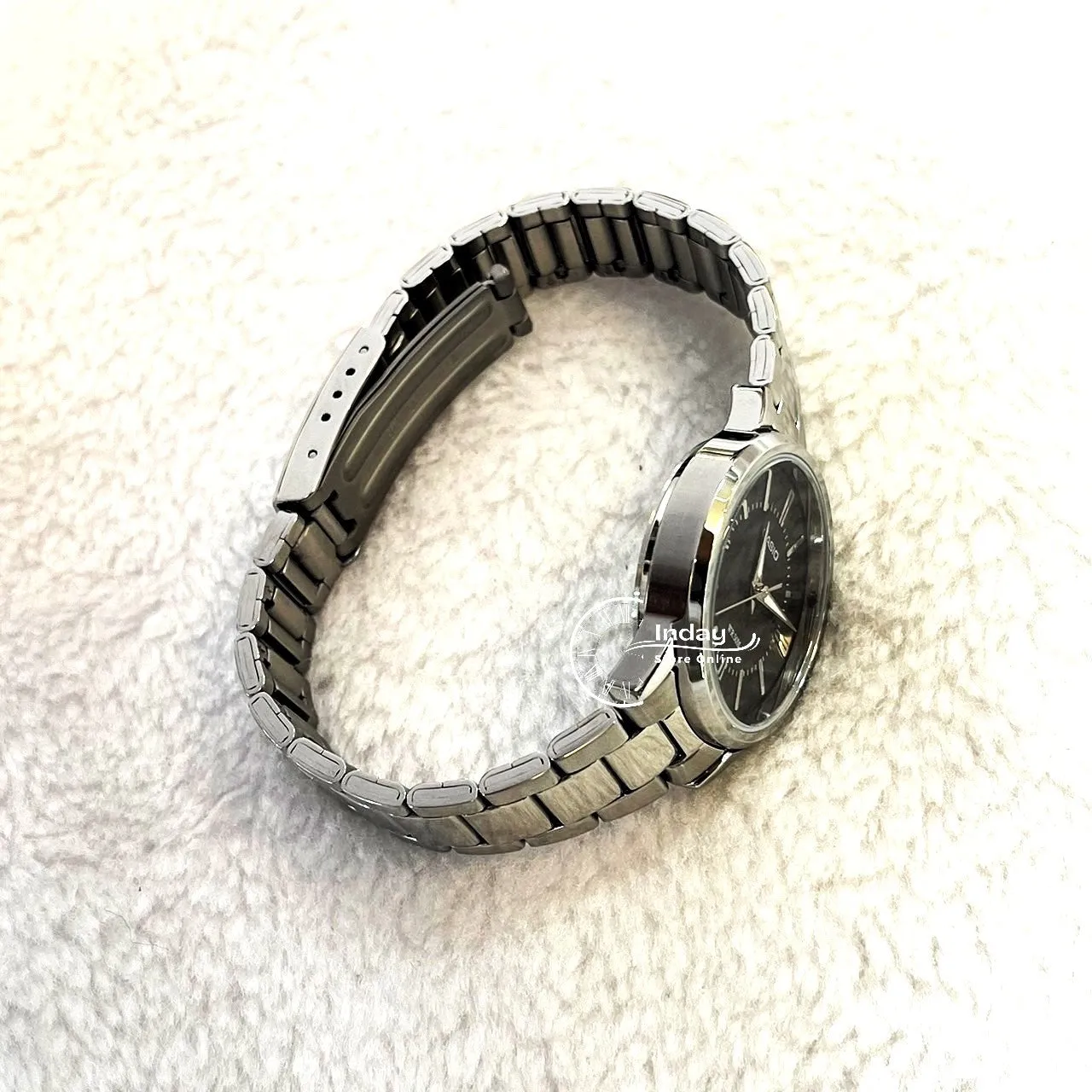 Casio Fashion Women's Watch LTP-1303D-1A Silver/Black Stainless Steel Band Mineral Glass Triple-fold Clasp