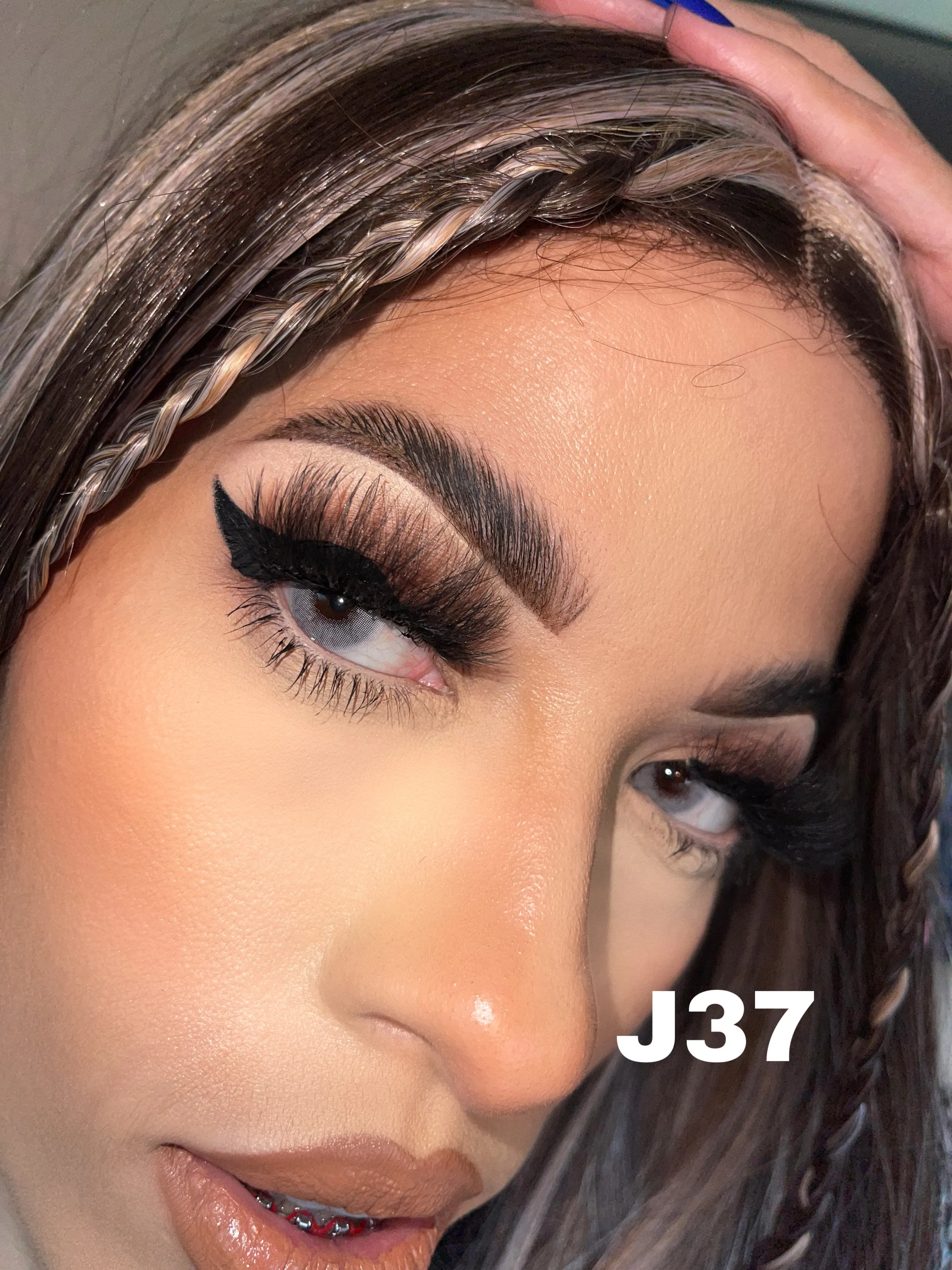 Color Contact Lenses