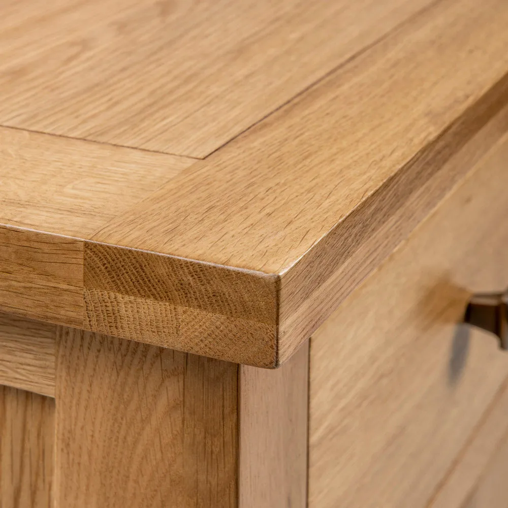 Dorchester Light Oak 2 Over 4 Chest