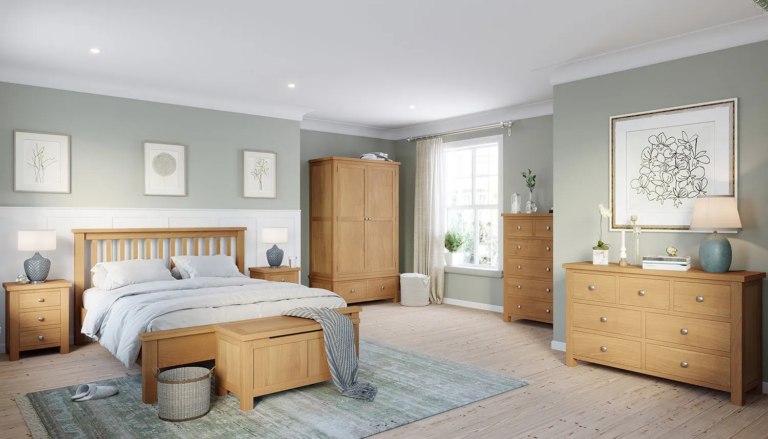 Dorchester Light Oak 2 Over 4 Chest