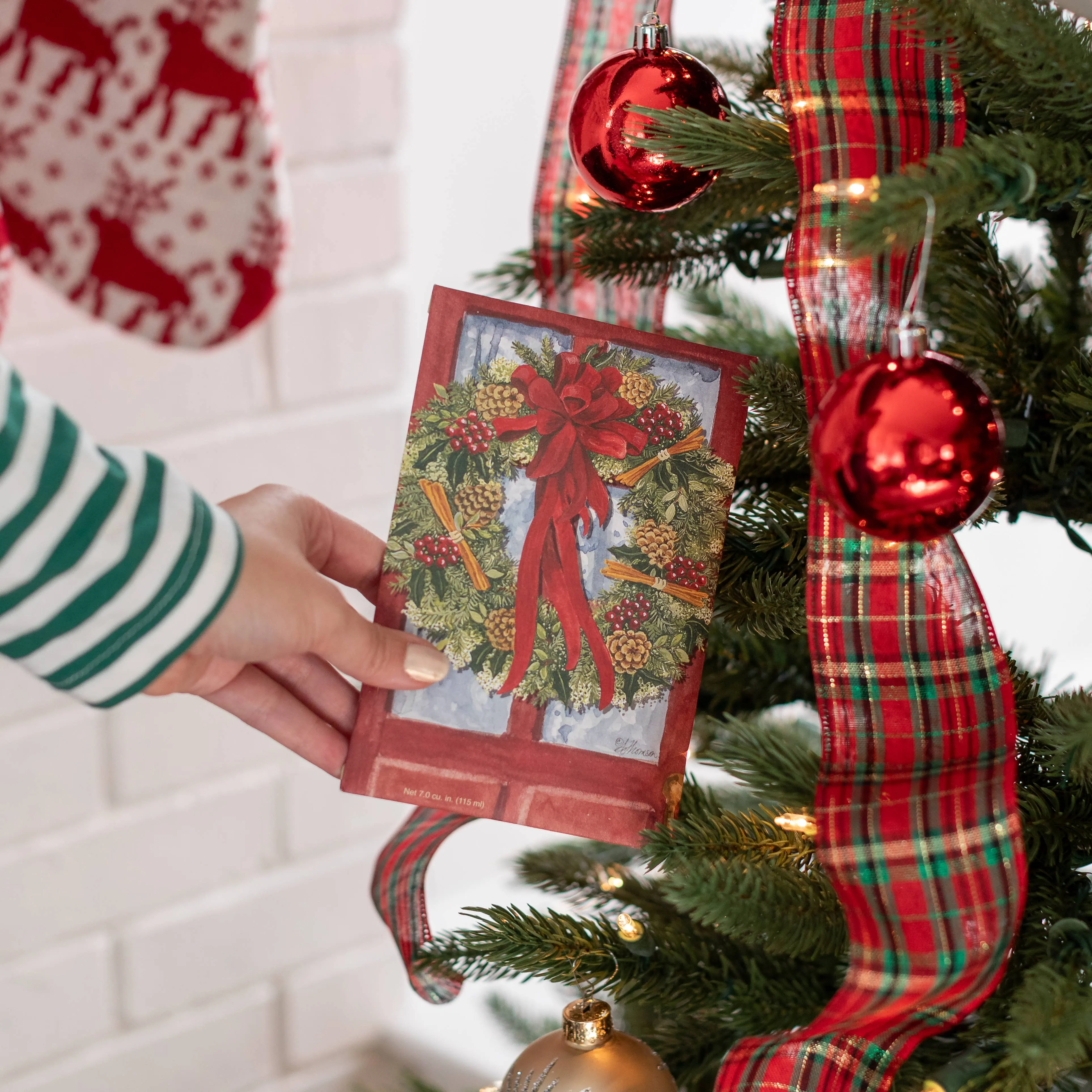 Holiday Fragrance Sachets - Assorted