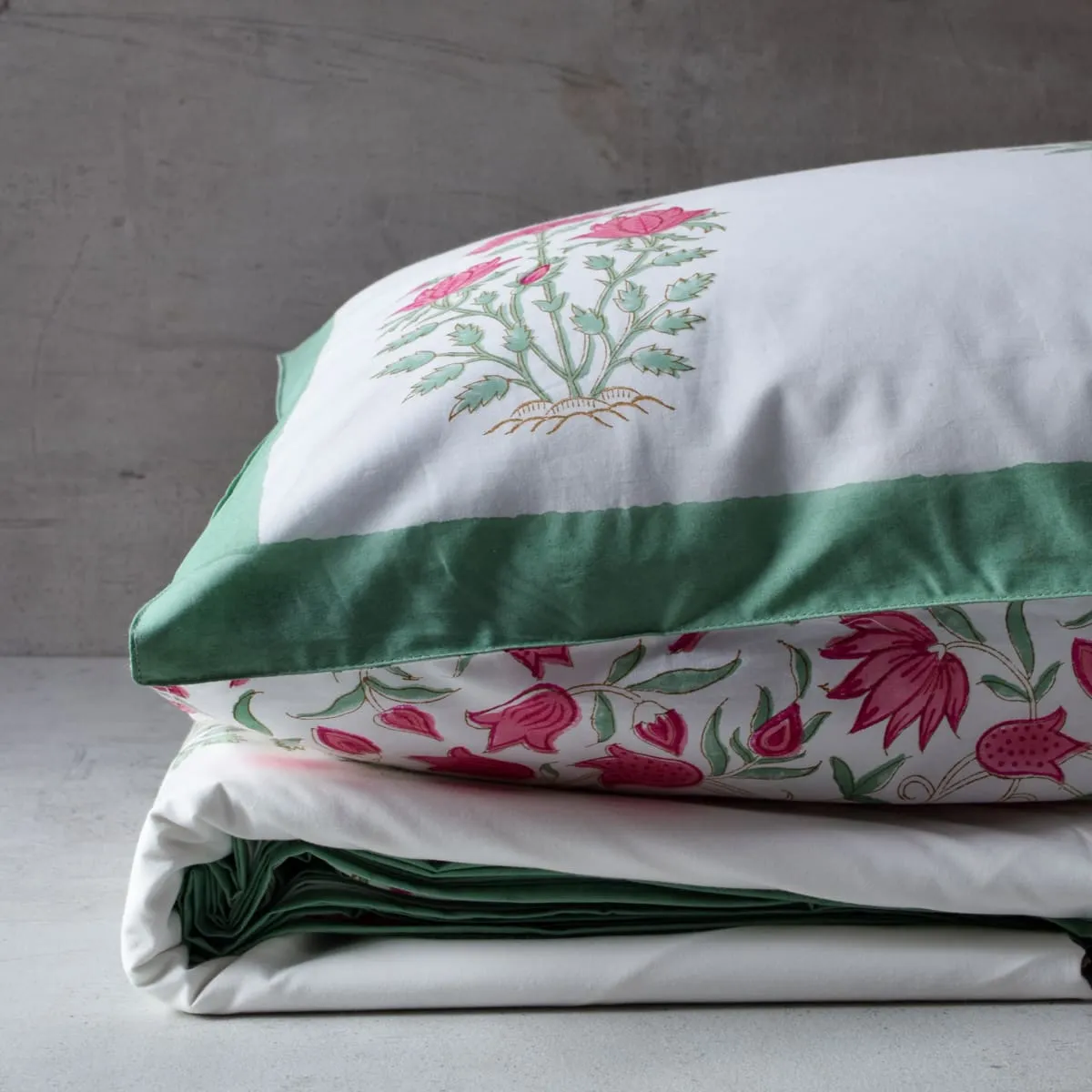 Home Artisan Maira Floral Pattern Hand Block Print Bed Sheet
