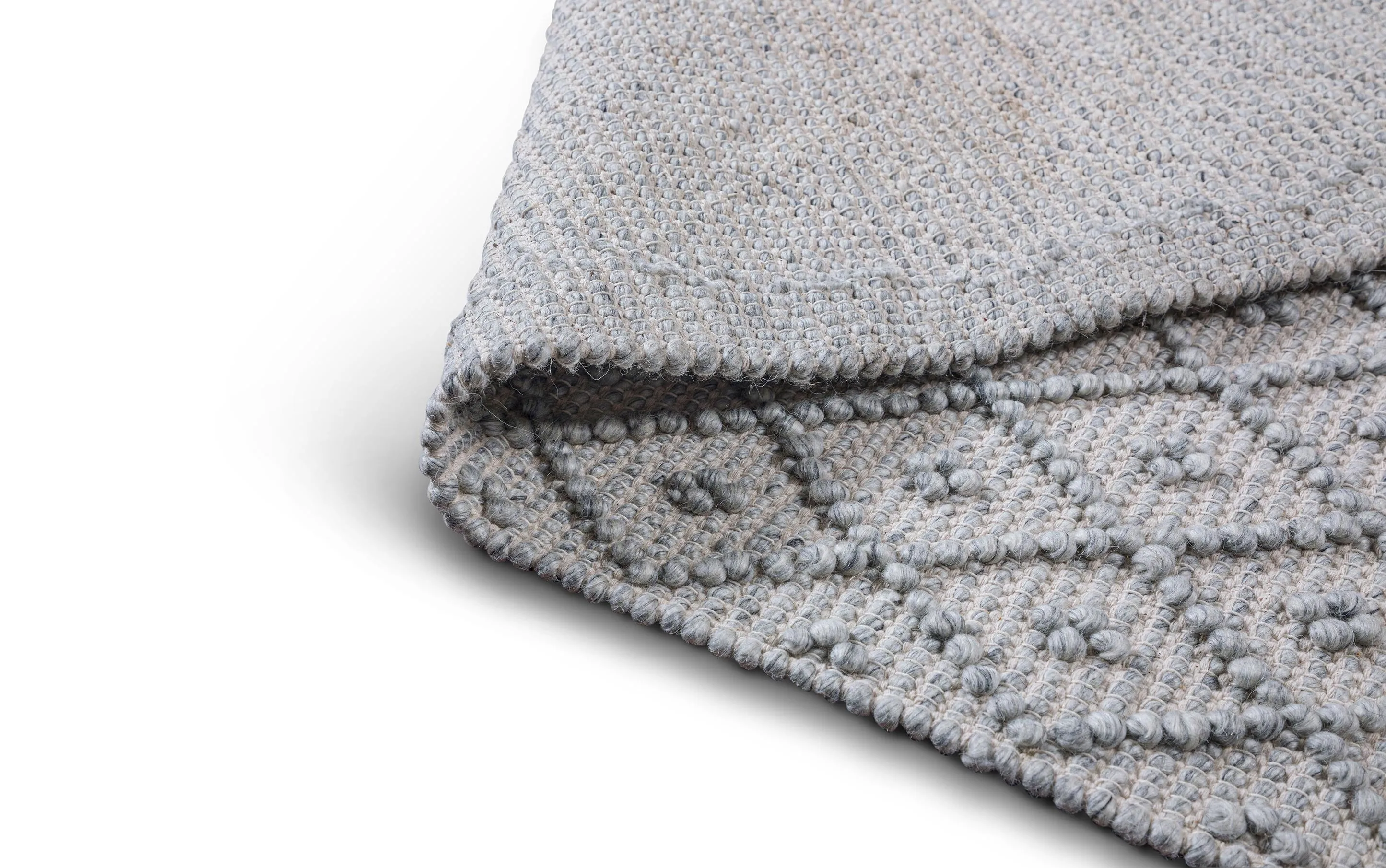 Millow 6 x 9 Area Rug