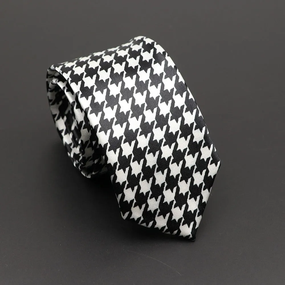 Musical Note Print Neck Tie