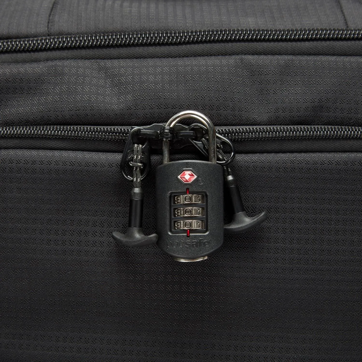 Pacsafe® Prosafe® 1000 combination lock with steel cable