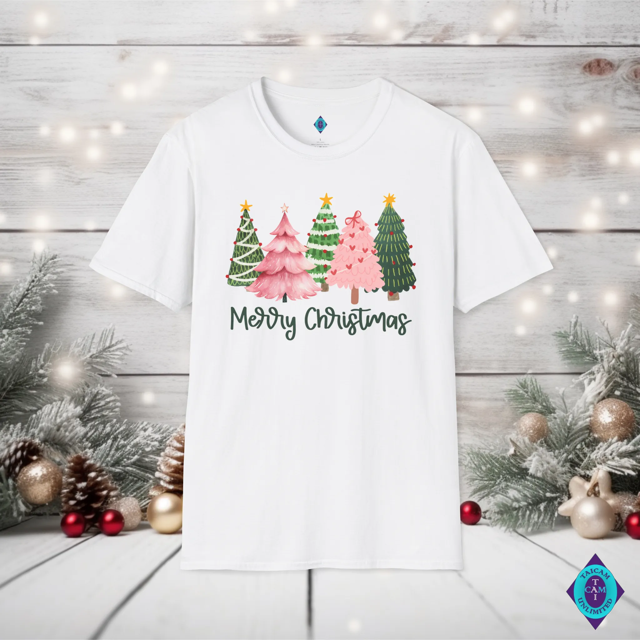 Pink and Green Merry Christmas Unisex T-shirt