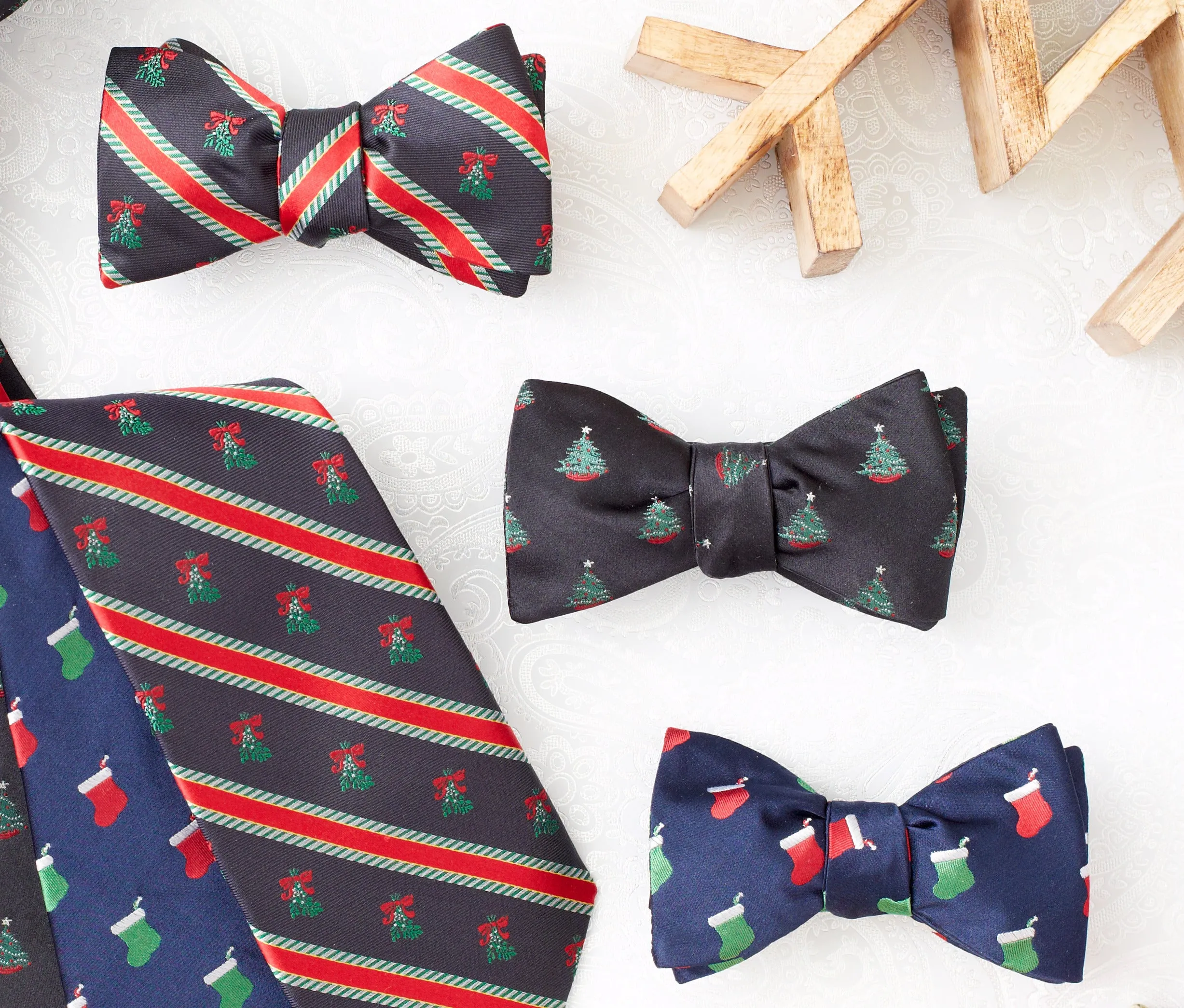Star Tree - bow ties