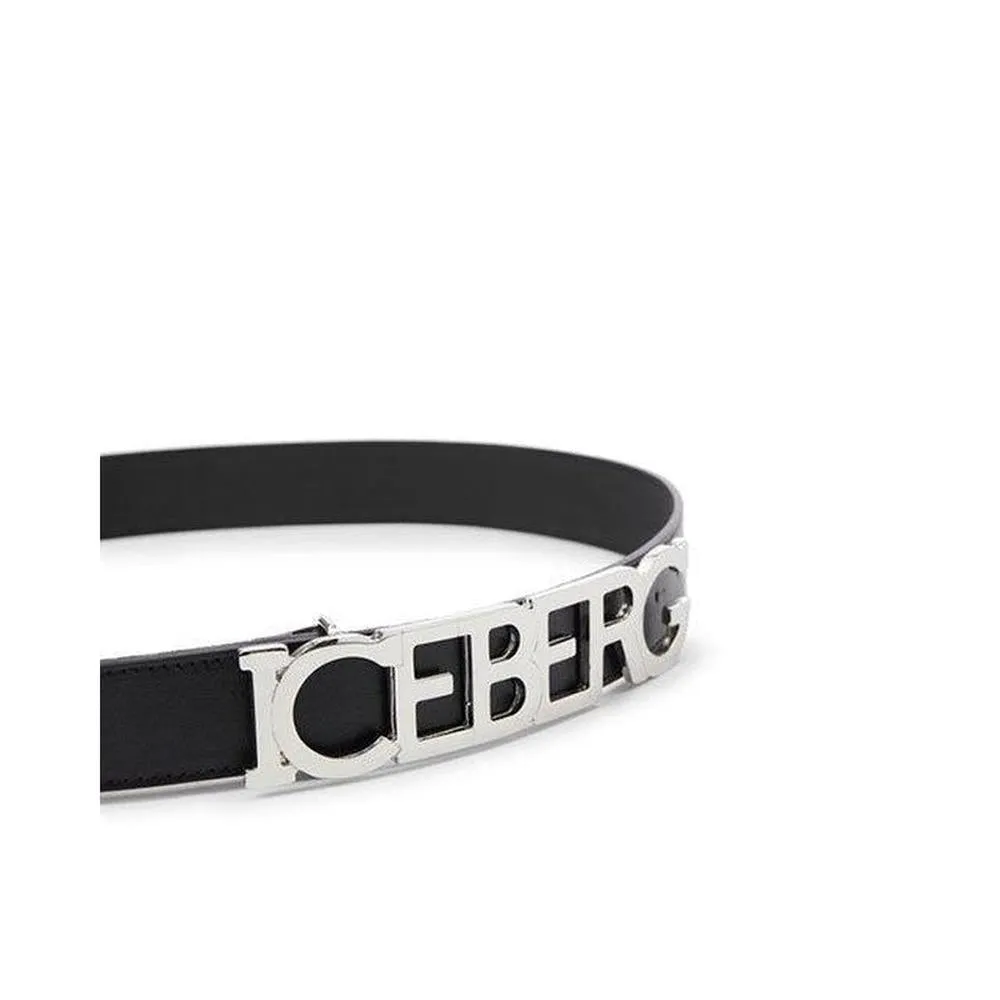 This black men's leather belt is made unique by the maxi Iceberg logo that gives structure to the metal buckle. A distinctive and essential accessory in an elegant metallic finish. Sku:21IP1P1660169009000