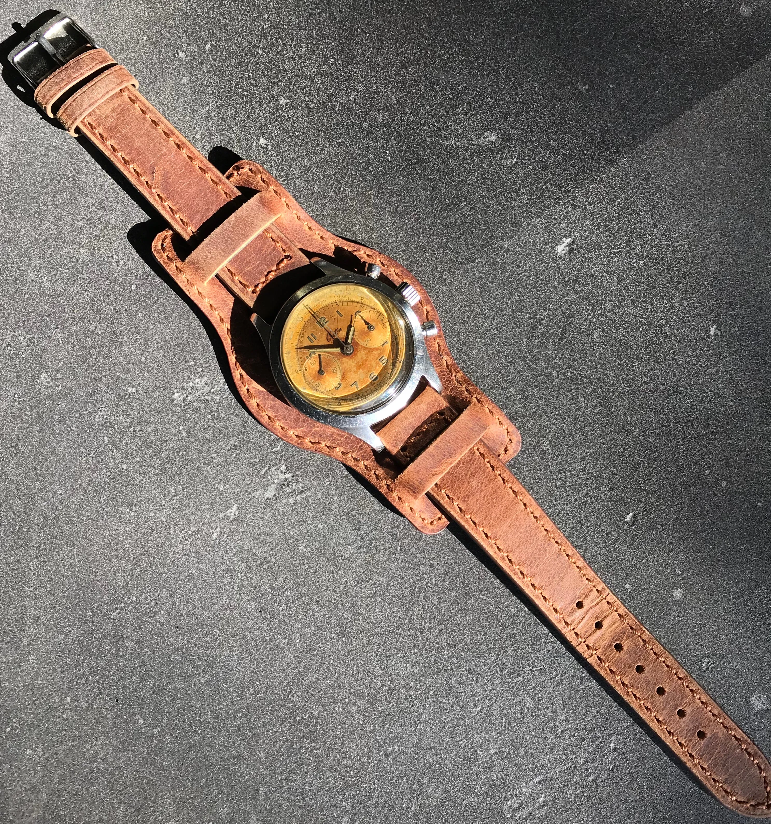 Vintage Croton Clamshell Steel Chronograph Sunburst Patina Manual Wristwatch