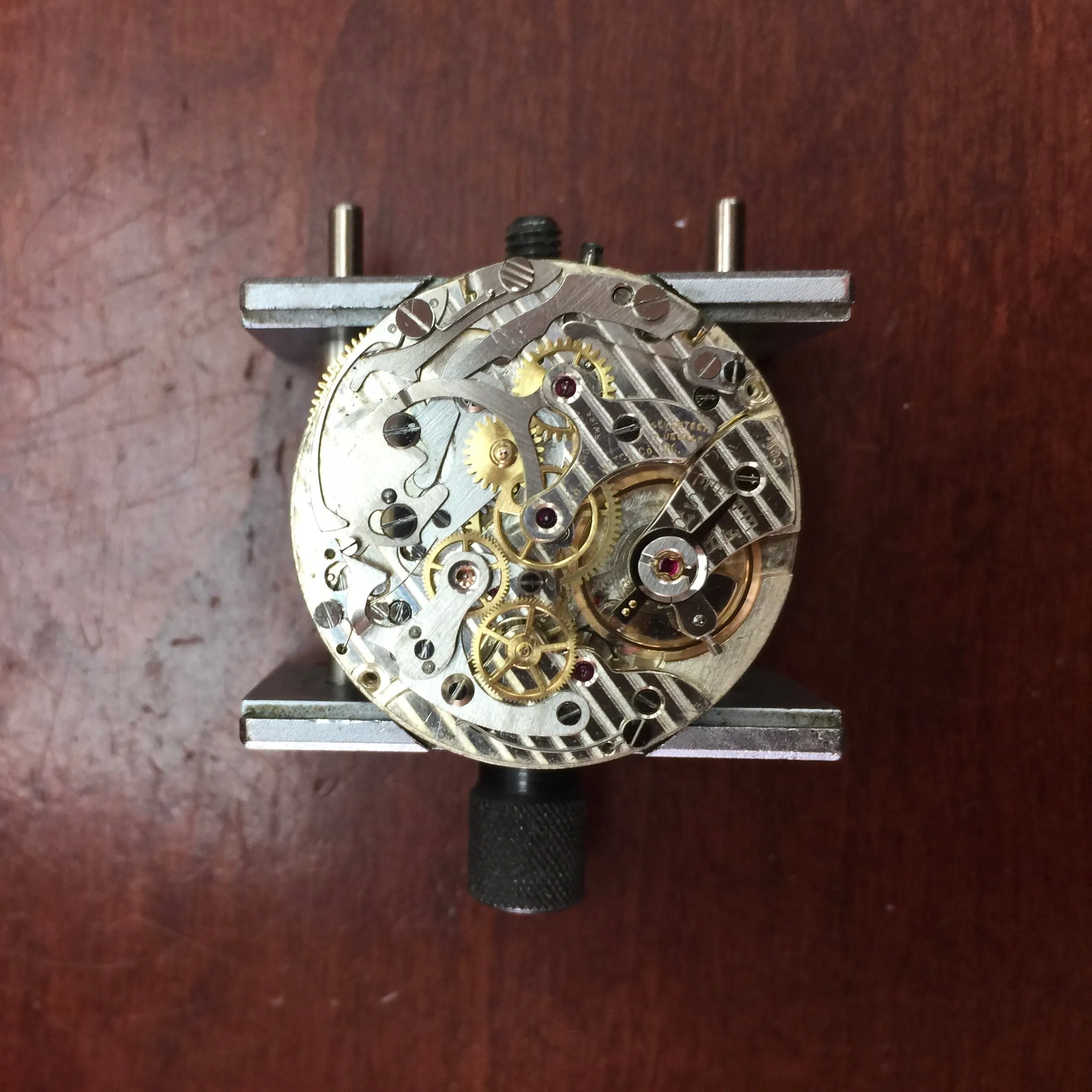 Vintage Croton Clamshell Steel Chronograph Sunburst Patina Manual Wristwatch