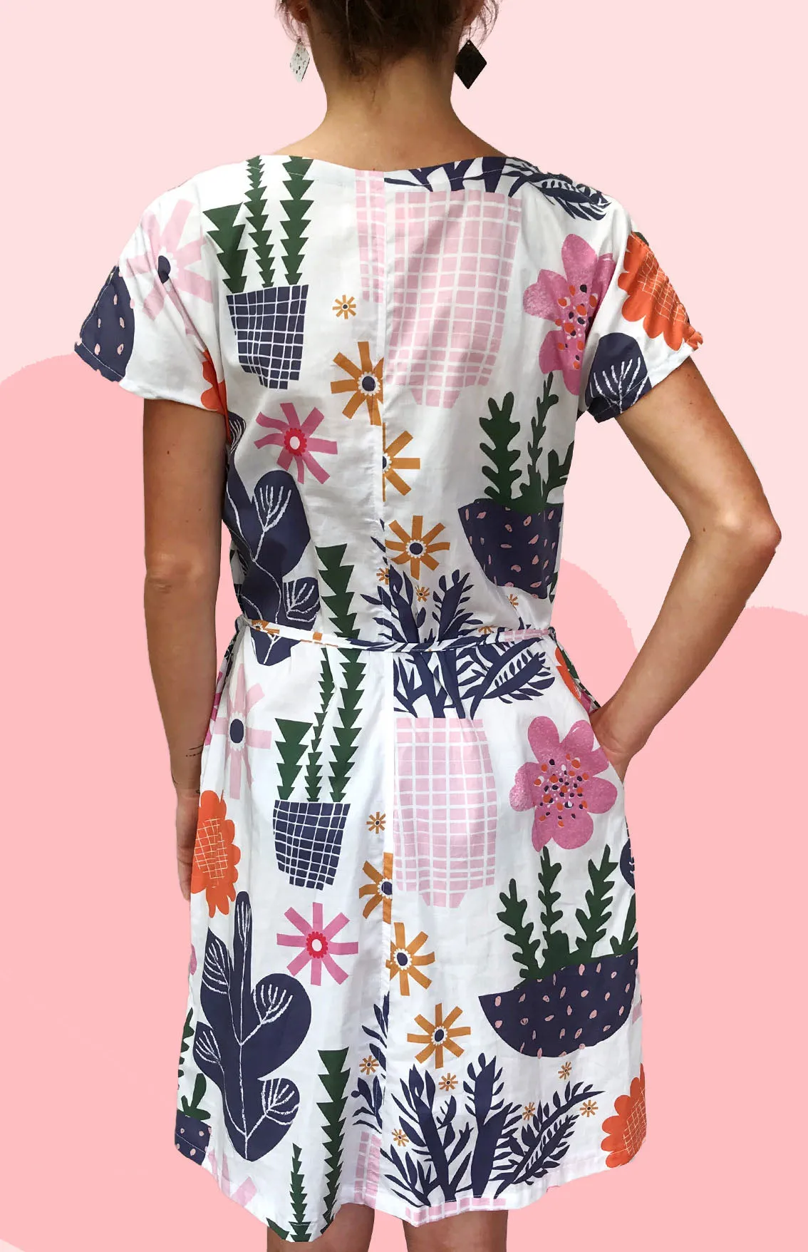 White Retro Pot Plant Garden 100% cotton dress with pockets (cap sleeves)