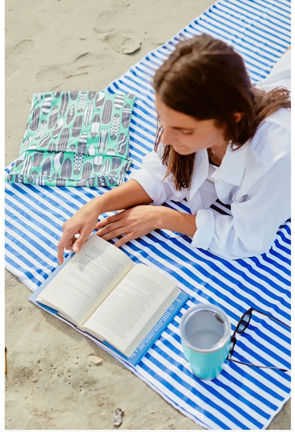 Xl Upf 50  Sunscreen Towel (Navy Stripe)