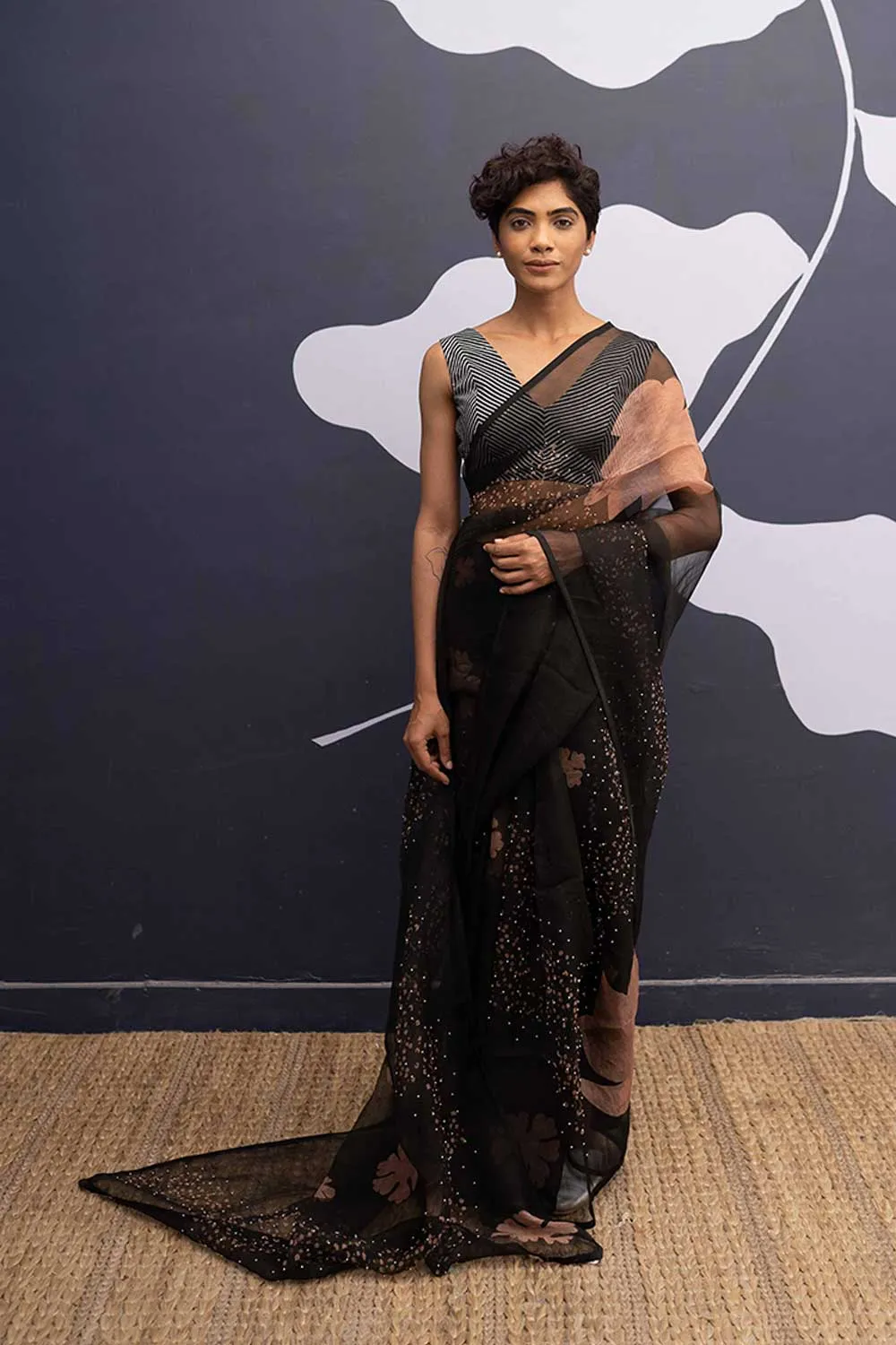 YAM   I   Gervasi OPHELIA BLACK SAREE 1  (SAREE)  [BLOUSE STITCHED/ UNSTITCHED NOT INCLUDED] SILK ORGANZA BLACK YAMSR22